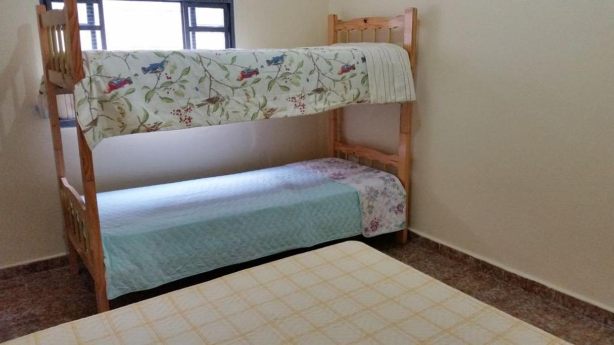 Confortavel Casa Com Piscina E Churrasqueira A 100M Da Praia Caraguatatuba Buitenkant foto