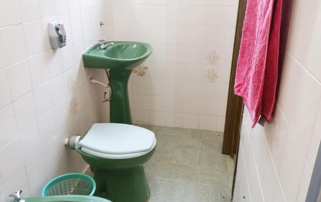 Confortavel Casa Com Piscina E Churrasqueira A 100M Da Praia Caraguatatuba Buitenkant foto