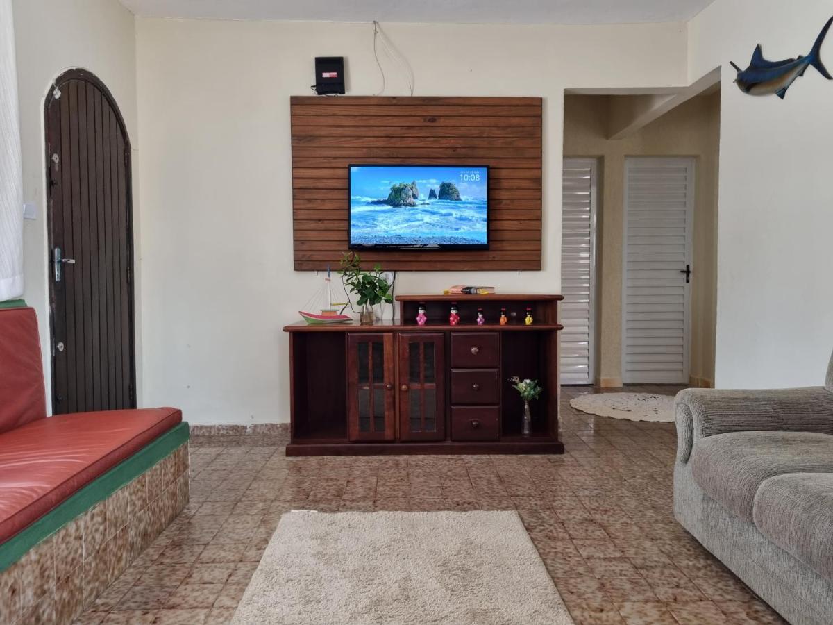 Confortavel Casa Com Piscina E Churrasqueira A 100M Da Praia Caraguatatuba Buitenkant foto