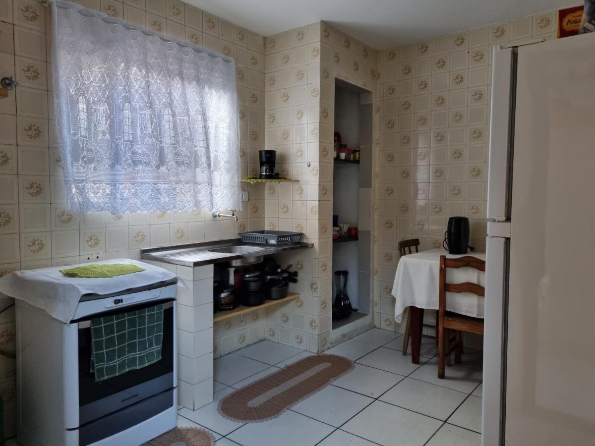 Confortavel Casa Com Piscina E Churrasqueira A 100M Da Praia Caraguatatuba Buitenkant foto